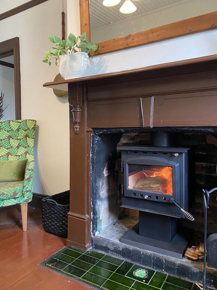 Luxe Hotel Linens - Wood Fire 5 Min Walk To Town - Mudgee Airport