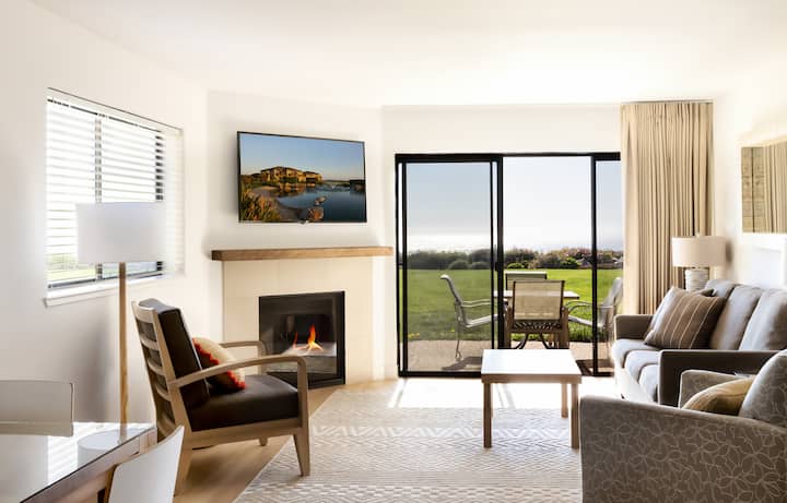 *Official Resort Listing*dlx Ocean View 2 Bd Villa - Rio del Mar, CA