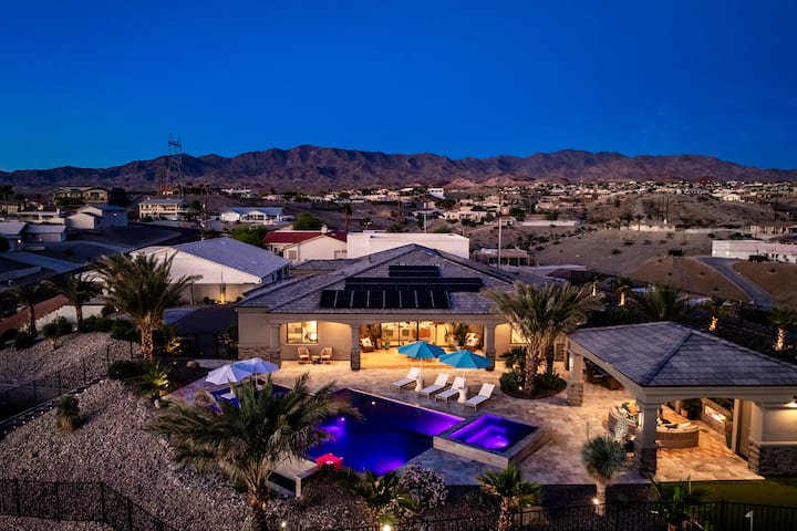 2 Master Suites/2 Junior suites/2 RV bays & Cabana - Houses for