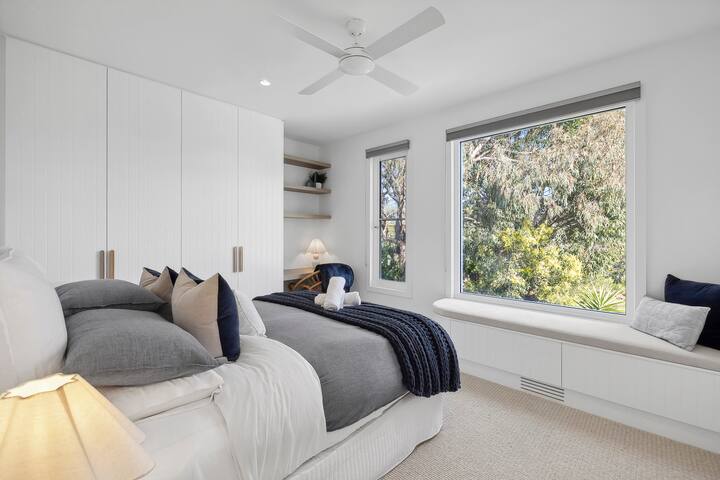 Surf Coast Sanctuary Villa gallery image 5