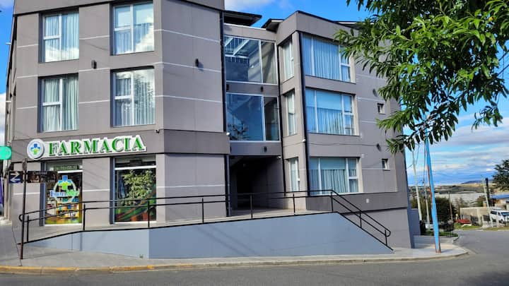 Tu Hogar En Ushuaia: Confort, Cochera Y Vistas - 烏斯懷亞