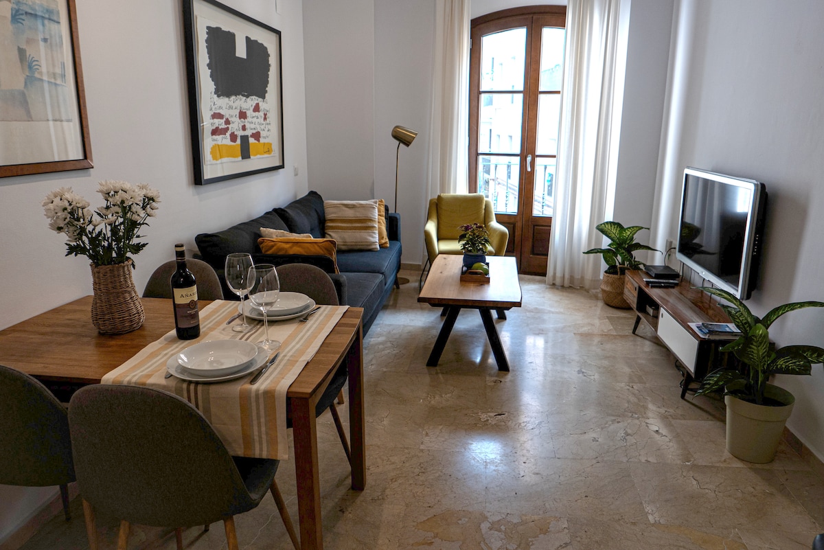 Top Airbnb: Pozos Dulces 9.2 Apartment in Old Town Málaga in La Goleta