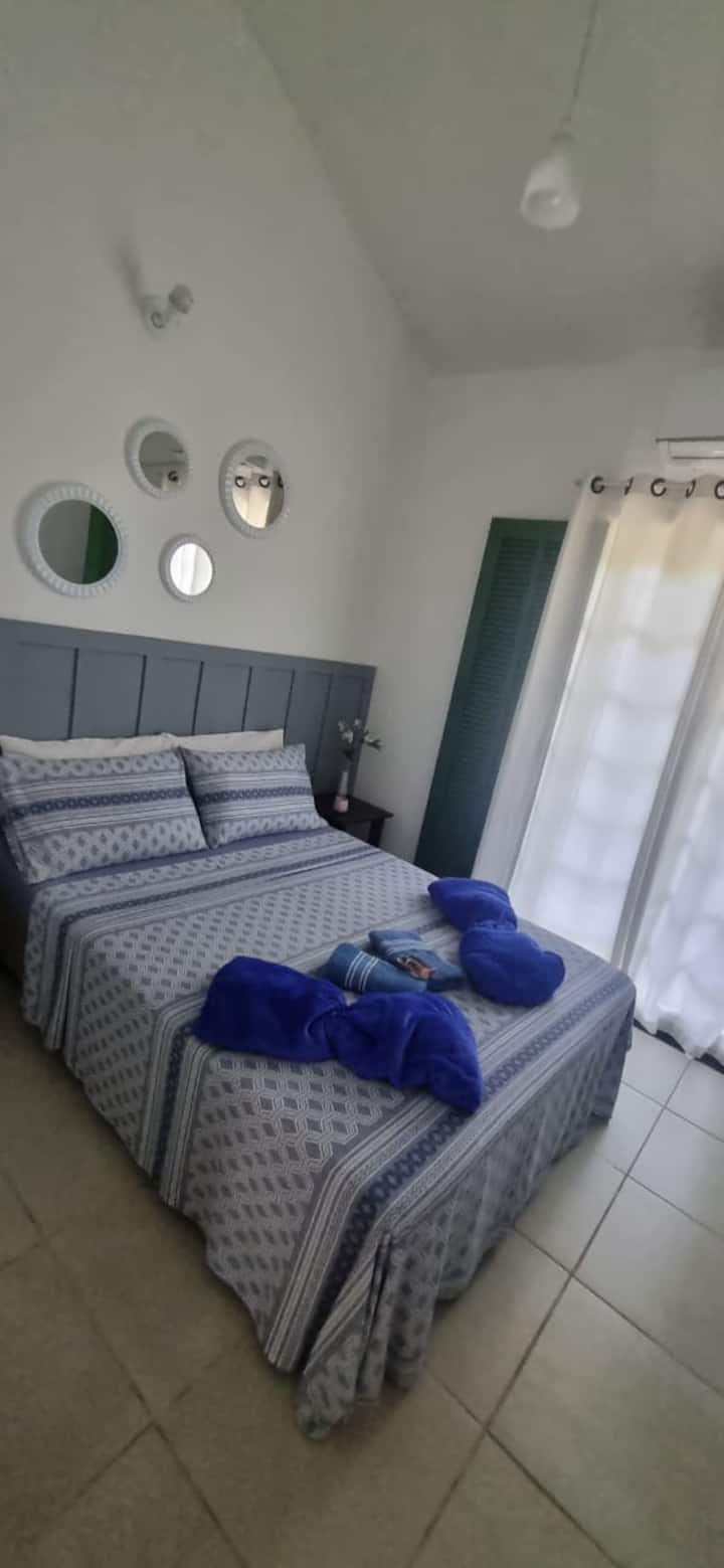Frente Room