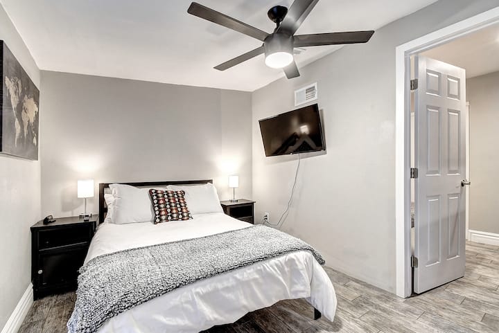 4. spálňa Den-TV - vstup do 5. spálne