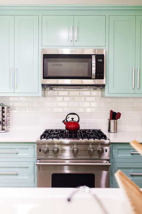 3br/2b Home Near UCSB & Shopping, Family Friendly