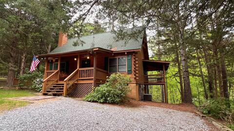 Southern Serenity - Mins to Callaway Pet-friendly!