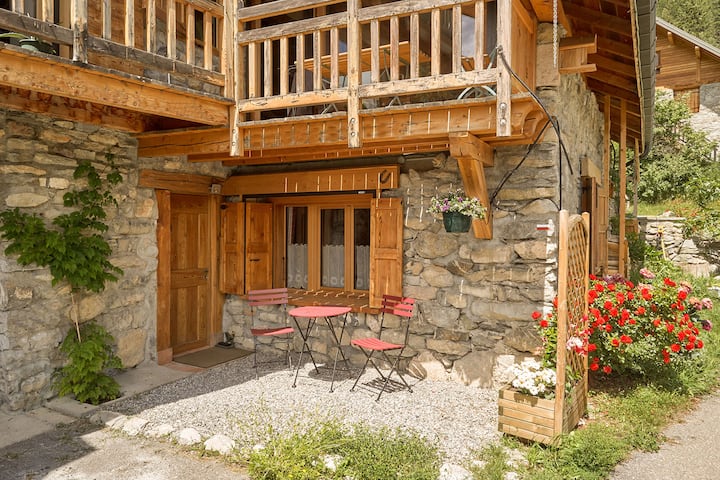 Studio Indépendant Dans Un Hameau De Montagne - Guillestre