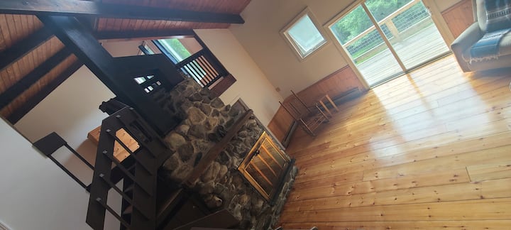 Secluded 3 Bed, Cabin In The Woods - Very Private - Littleton, NH