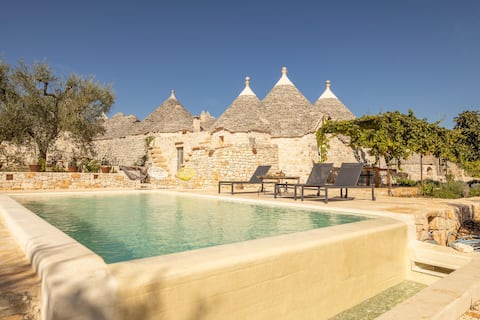 Trullo Fortuna Infinity Pool