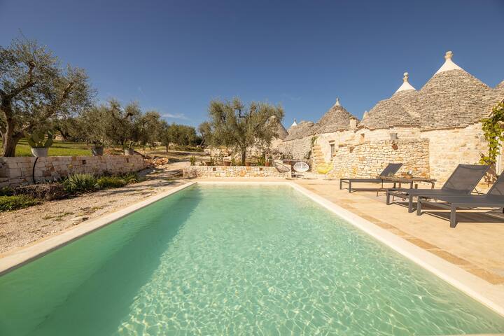 Trullo Fortuna Pool a Sfioro gallery image 5