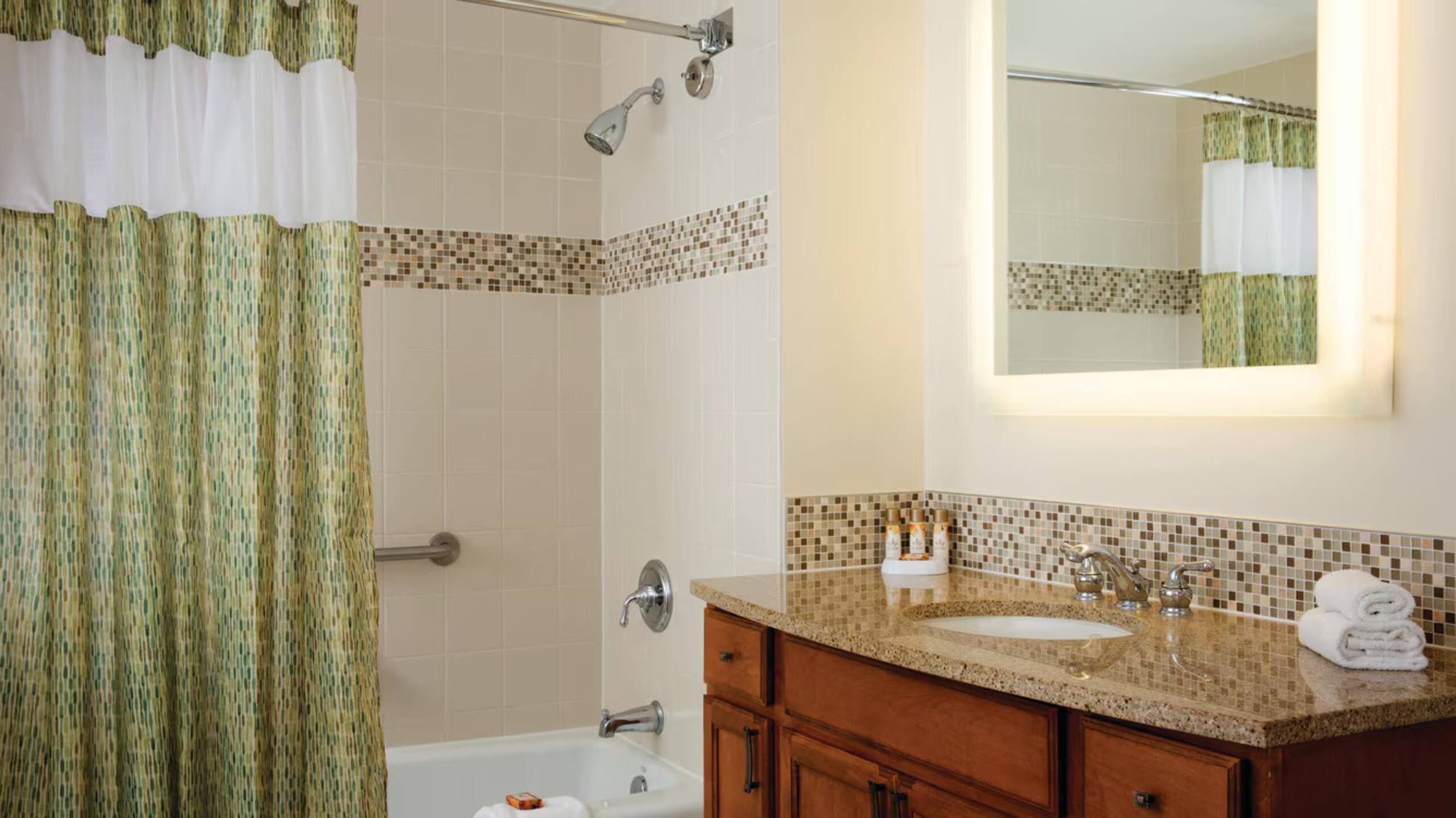 Condo in Koloa · ★5.0 · 2 bedrooms · 4 beds · 2 baths - Image 13