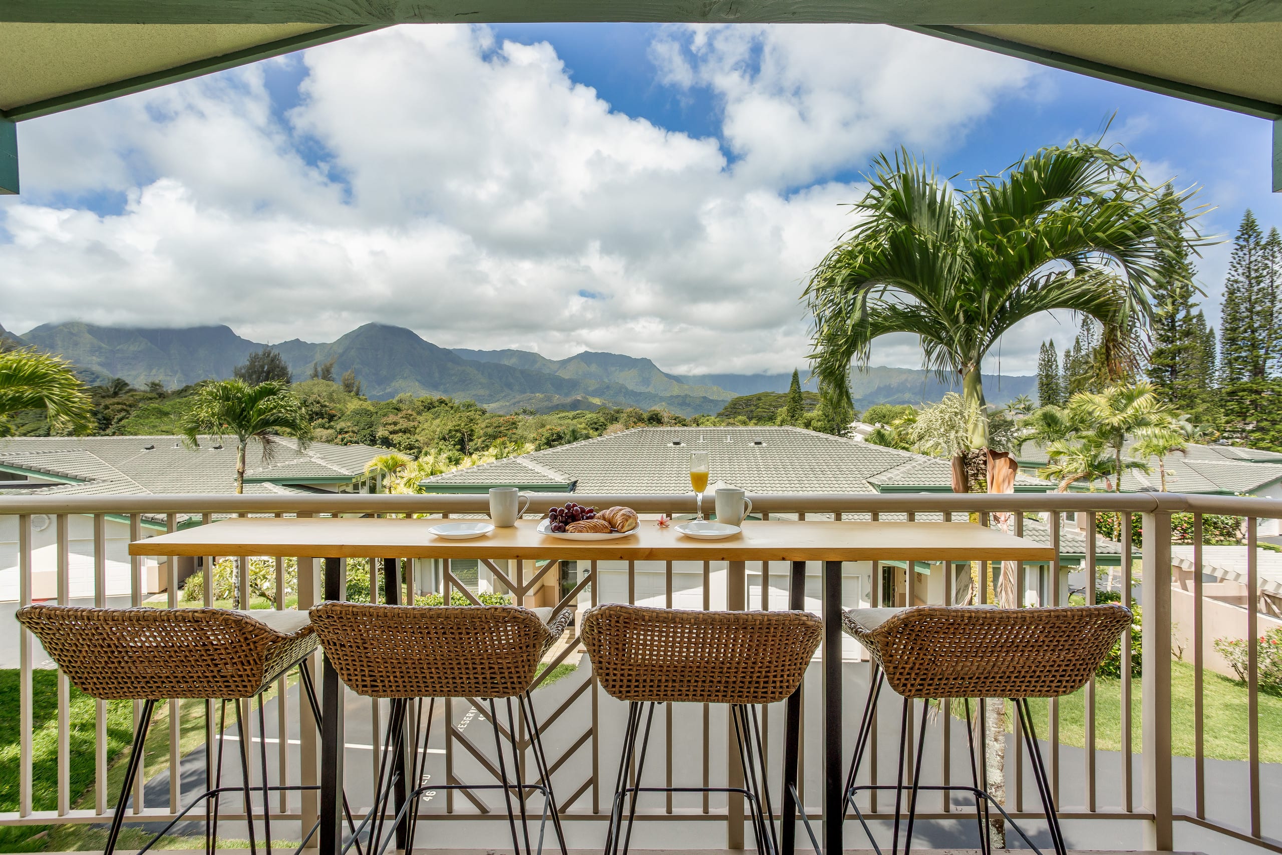 Views! Mountains, Waterfalls, Hot tub, Amenities - Image 2