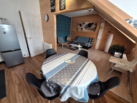 Large 2 bedroom near the Nantes-Brest canal.