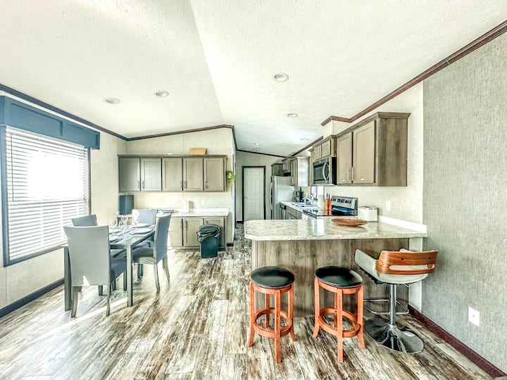 Full Home 3b/2ba+mountain Views+bbq In The Rockies - Alberta