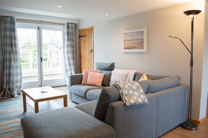 One Level Accommodation In The Norfolk Broads - Norfolk