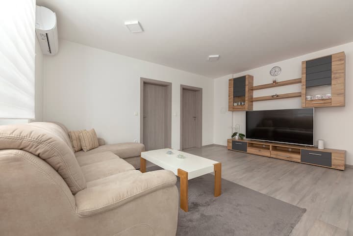 Perfect Place - Apt 3 - For 4 | Free Parking - Kranj