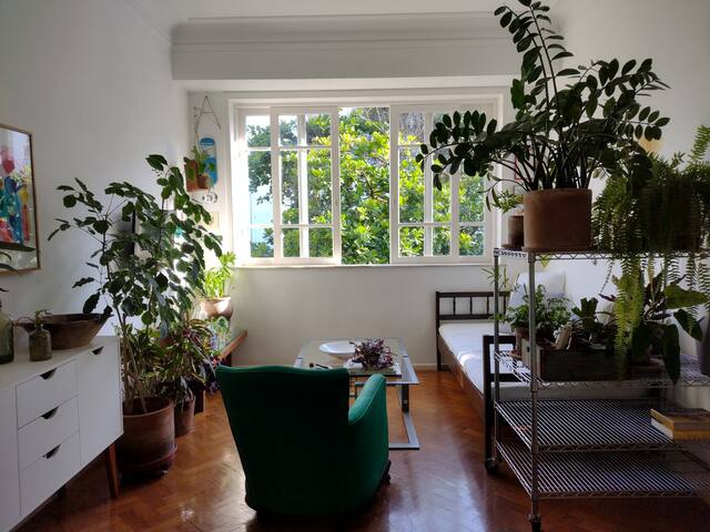 Charming apartment in the heart of Ipanema gallery image 3