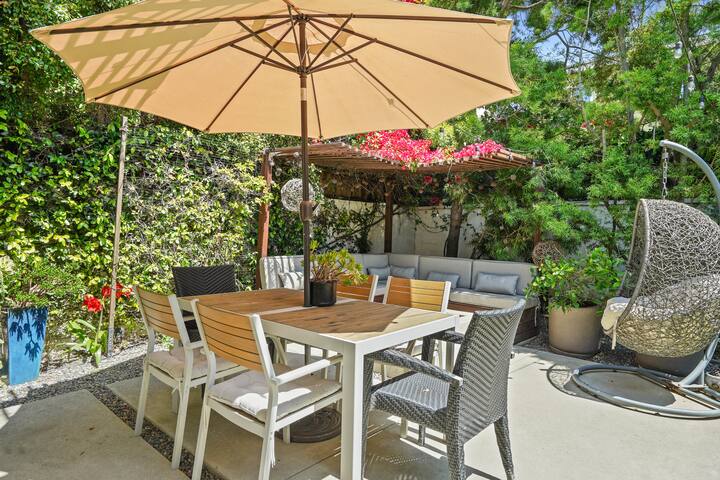 Vast Mar Vista Residence in Quiet and Safe Area gallery image 4