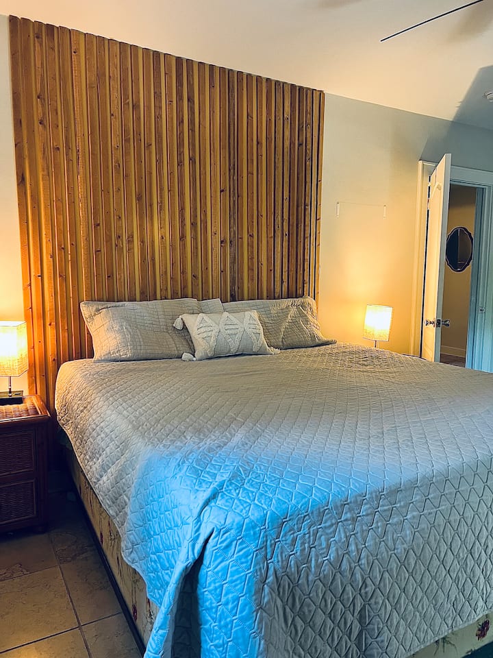 საძინებელი 1