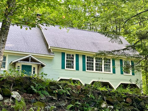 Secluded retreat in the trees