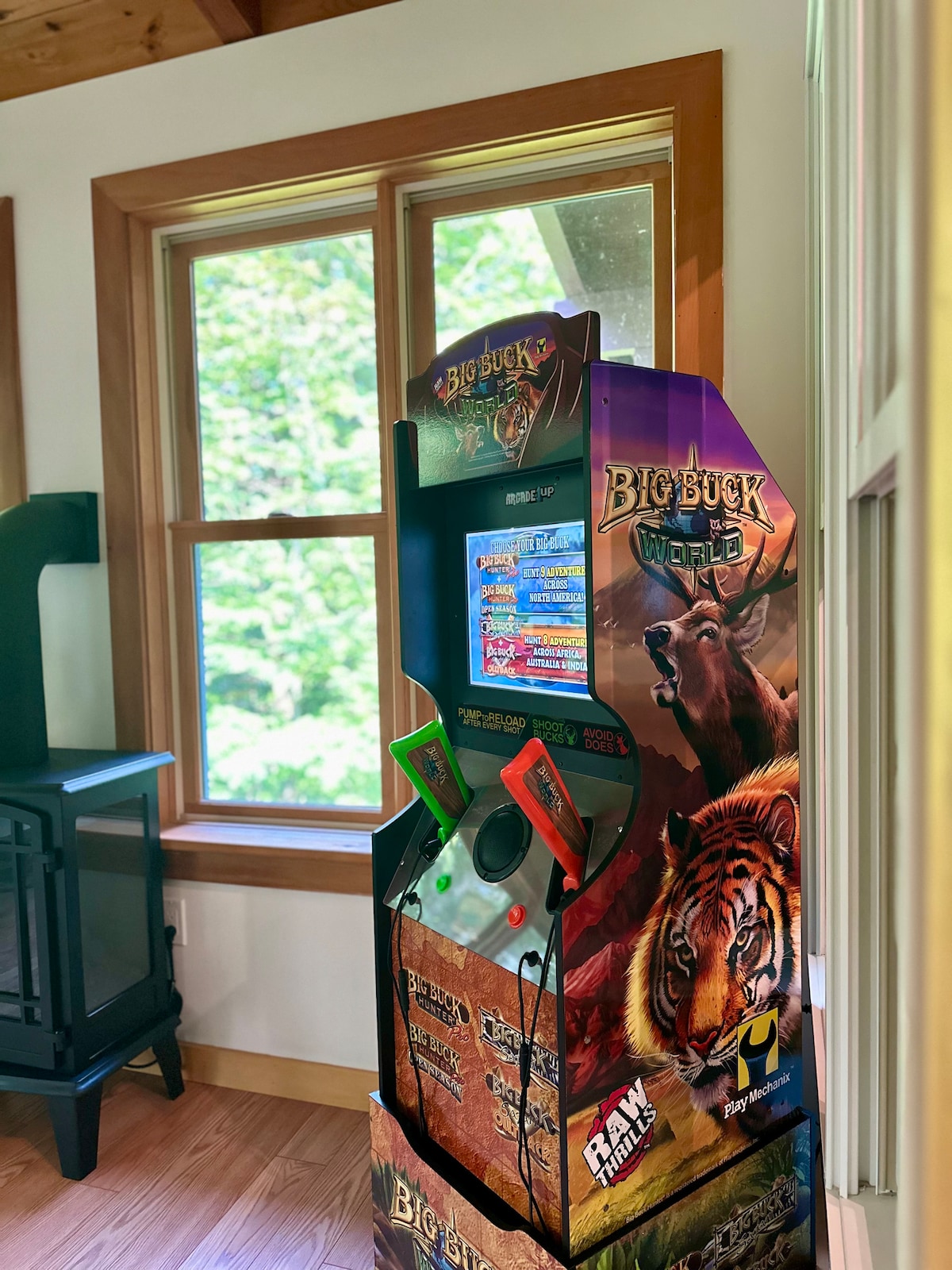Top Airbnb: Iron Gate Chalet - 5 Minutes to Smugglers Notch! in Jeffersonville
