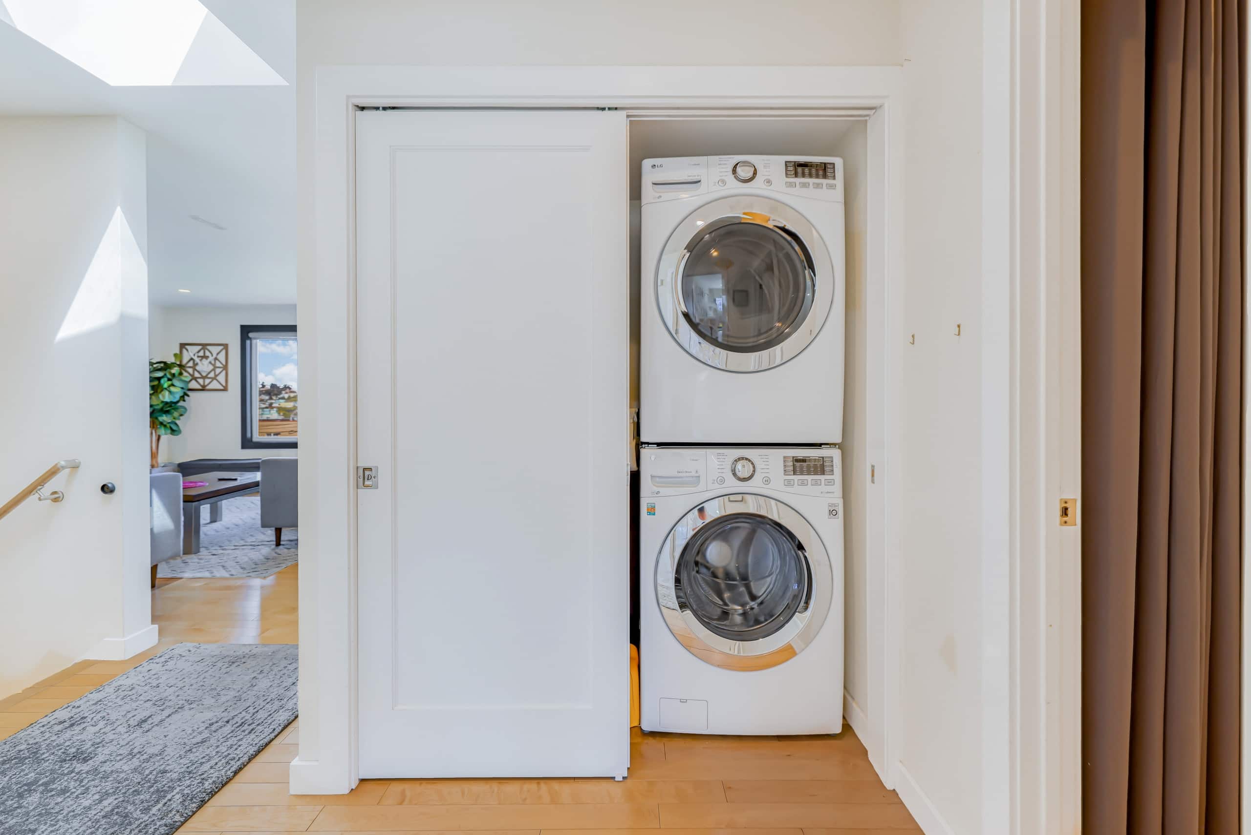 Home in San Francisco · ★4.84 · 3 bedrooms · 3 beds · 2 baths - Image 60