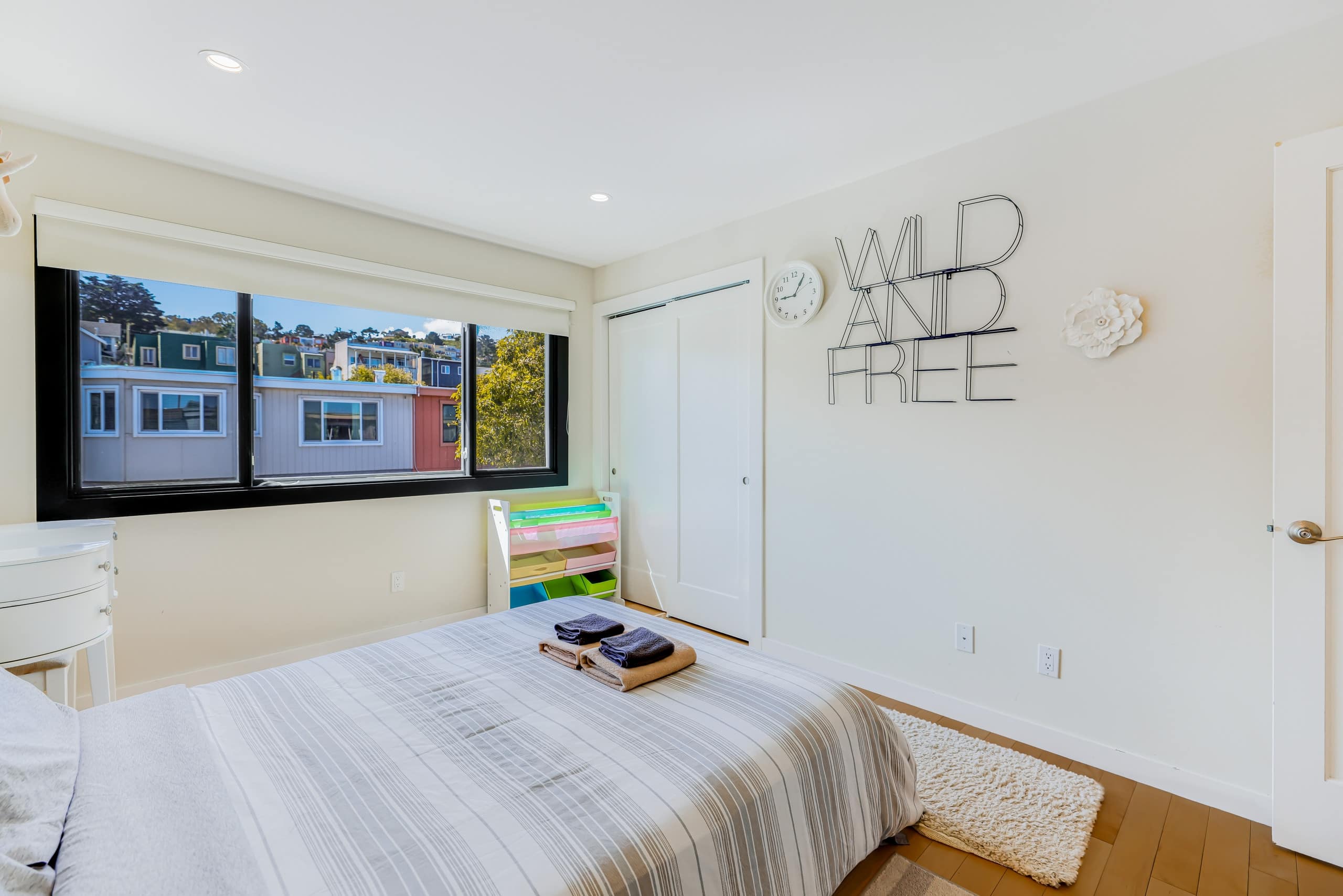 Home in San Francisco · ★4.84 · 3 bedrooms · 3 beds · 2 baths - Image 48