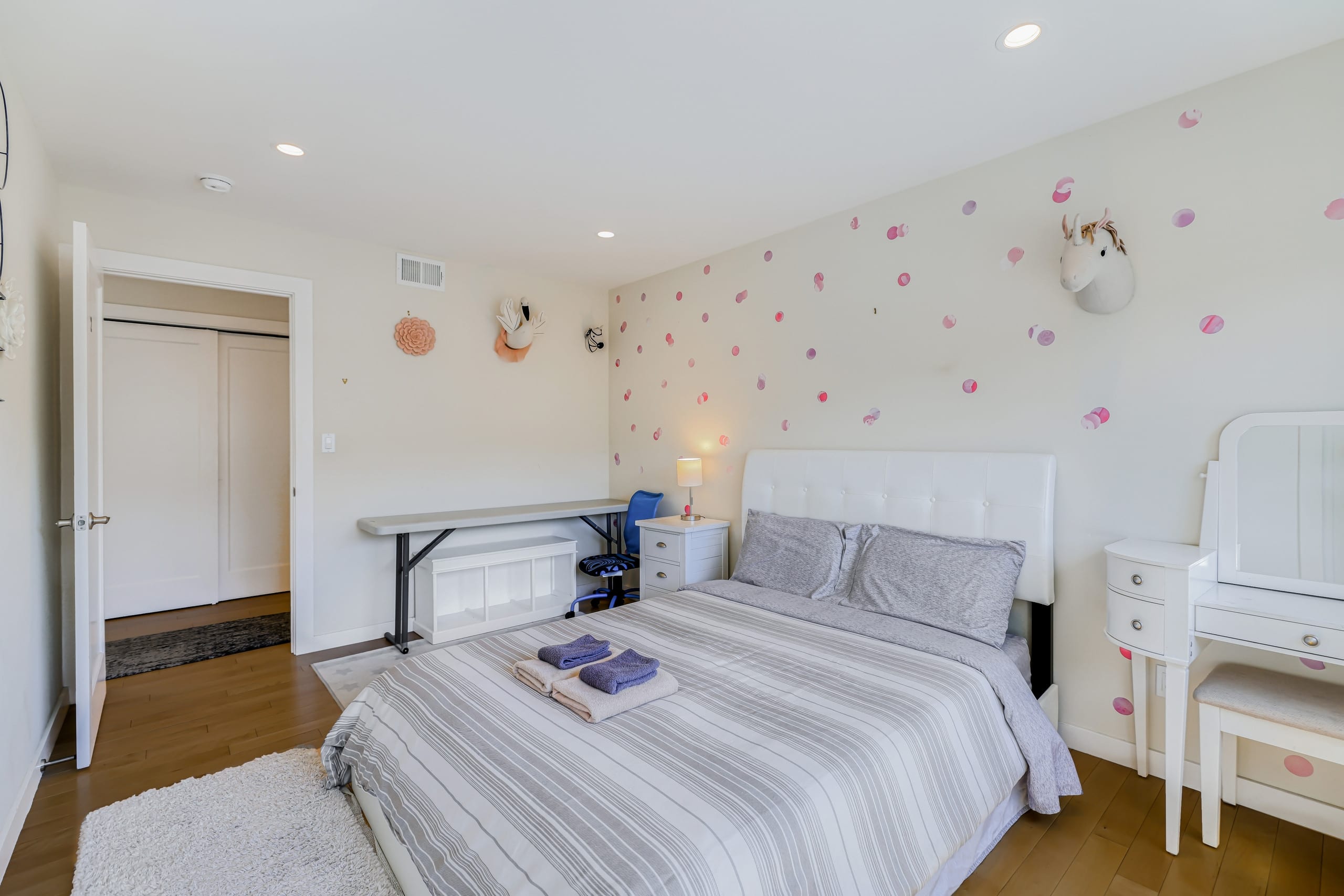 Home in San Francisco · ★4.84 · 3 bedrooms · 3 beds · 2 baths - Image 49