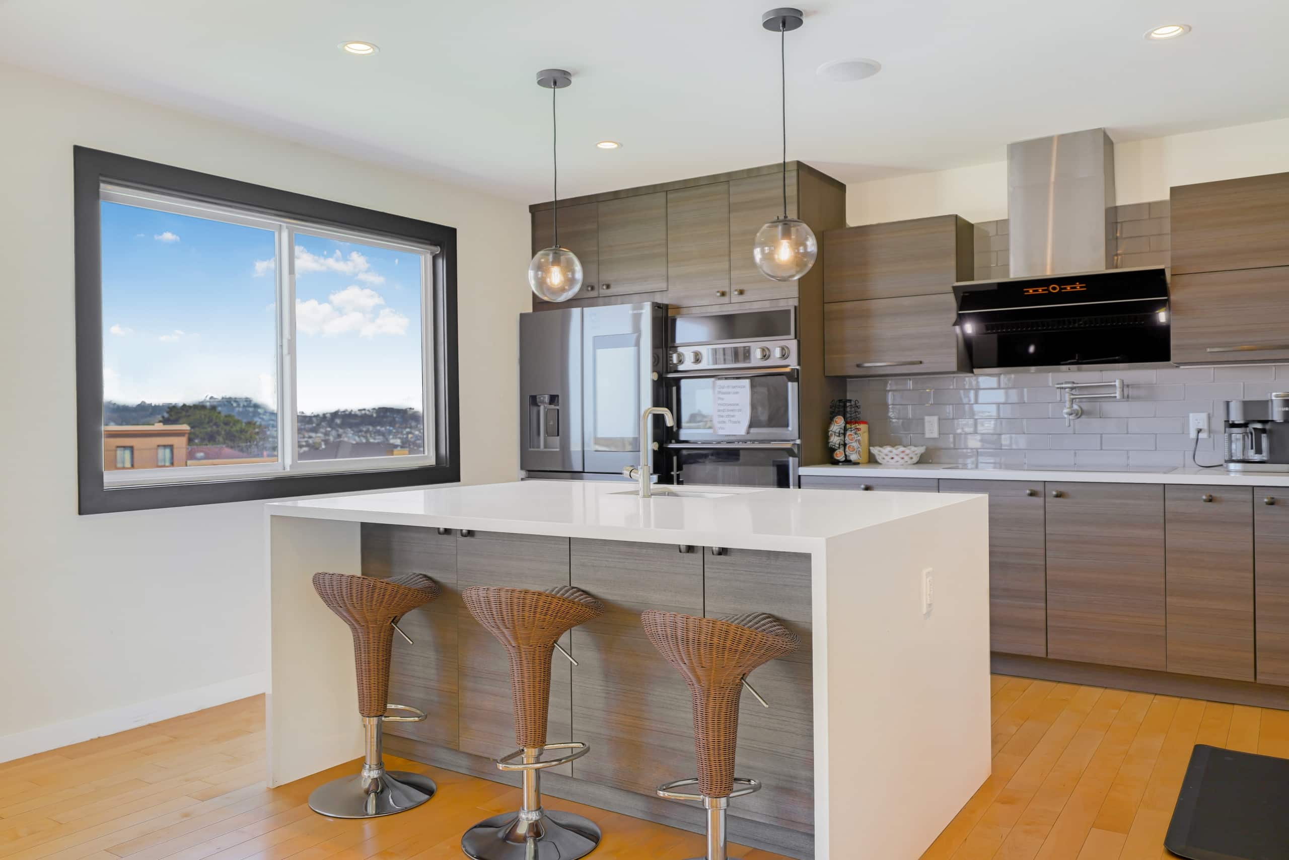 Home in San Francisco · ★4.84 · 3 bedrooms · 3 beds · 2 baths - Image 26