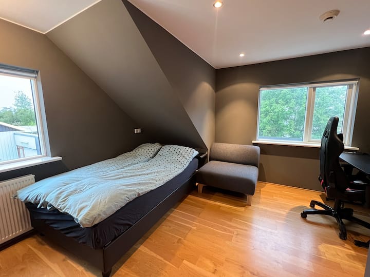 غرفة النوم 1