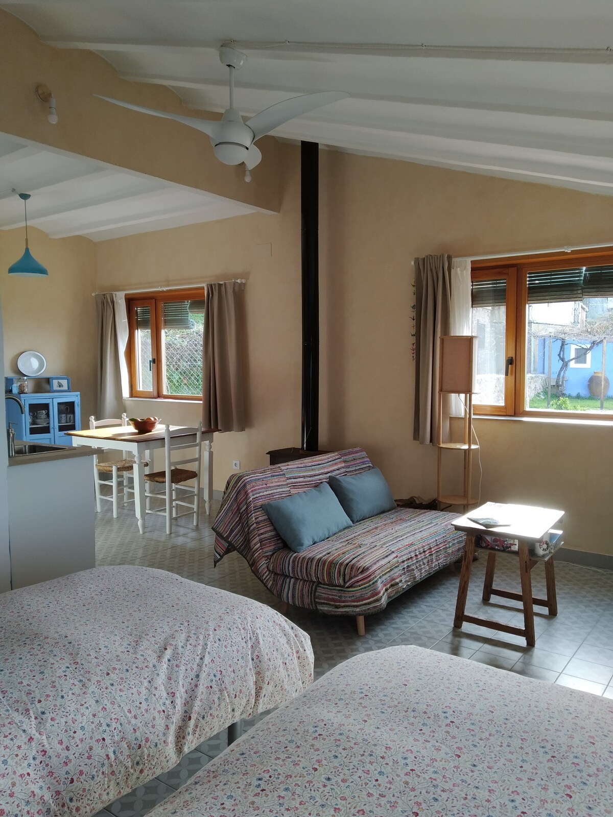 Apartamento bioclimático con terraza y vistas - Deptos. en complejo  residencial en renta en Cabañas del Castillo, Extremadura, España - Airbnb