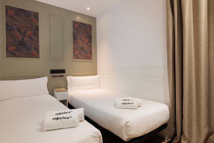 Passeig de Gracia by Enjoybcn gallery image 5