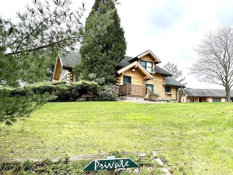 3,600sf Cabin with Playground Sauna Hot Tub & Pool