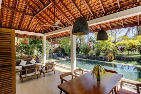 Fernando House, Hiriketiya / Dickwella