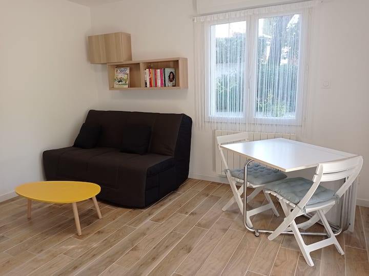 Petite Maison Dans Un éCrin De Verdure : La Casita - Avignon