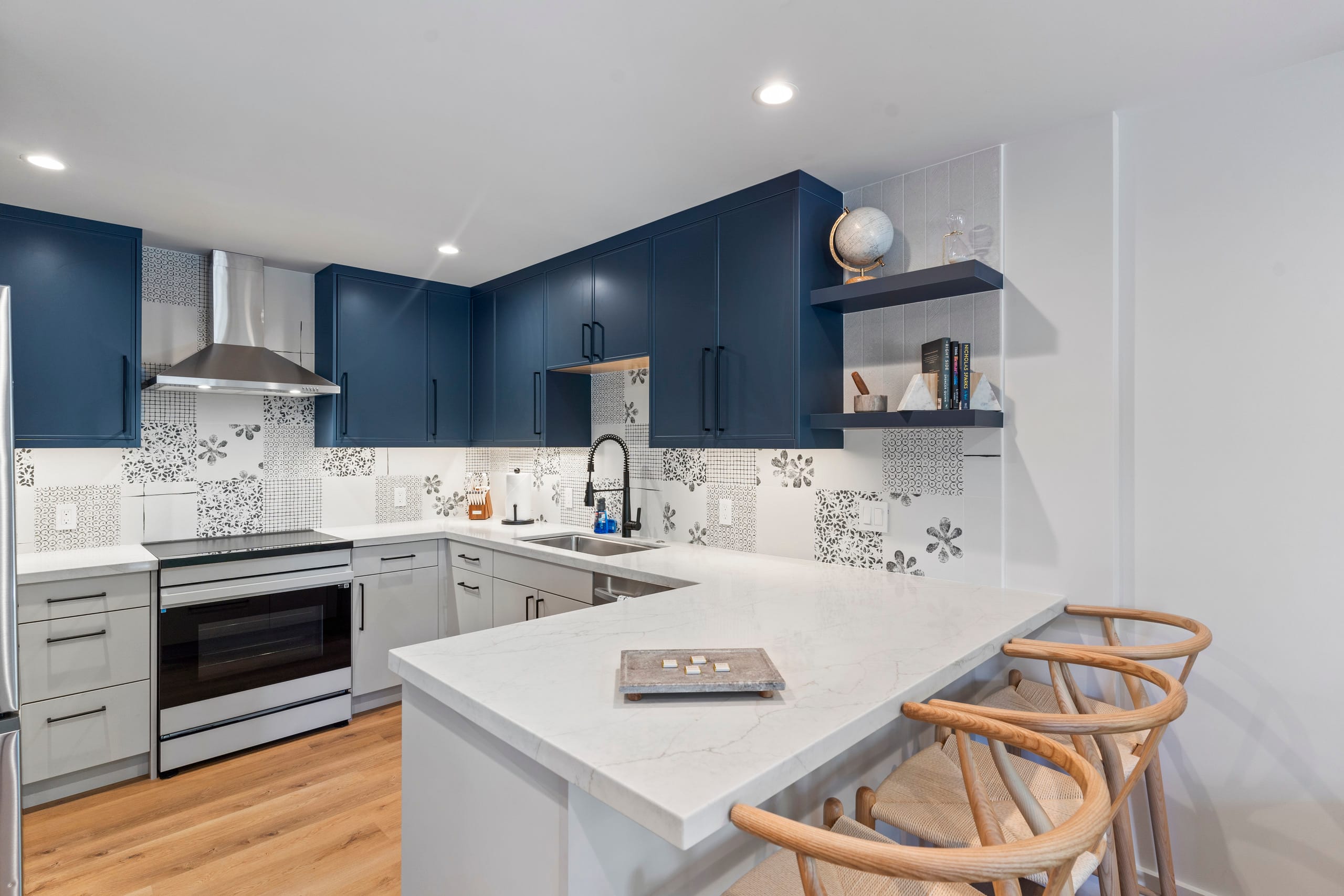 Condo in Kihei · ★4.83 · 2 bedrooms · 4 beds · 3 private baths - Image 9
