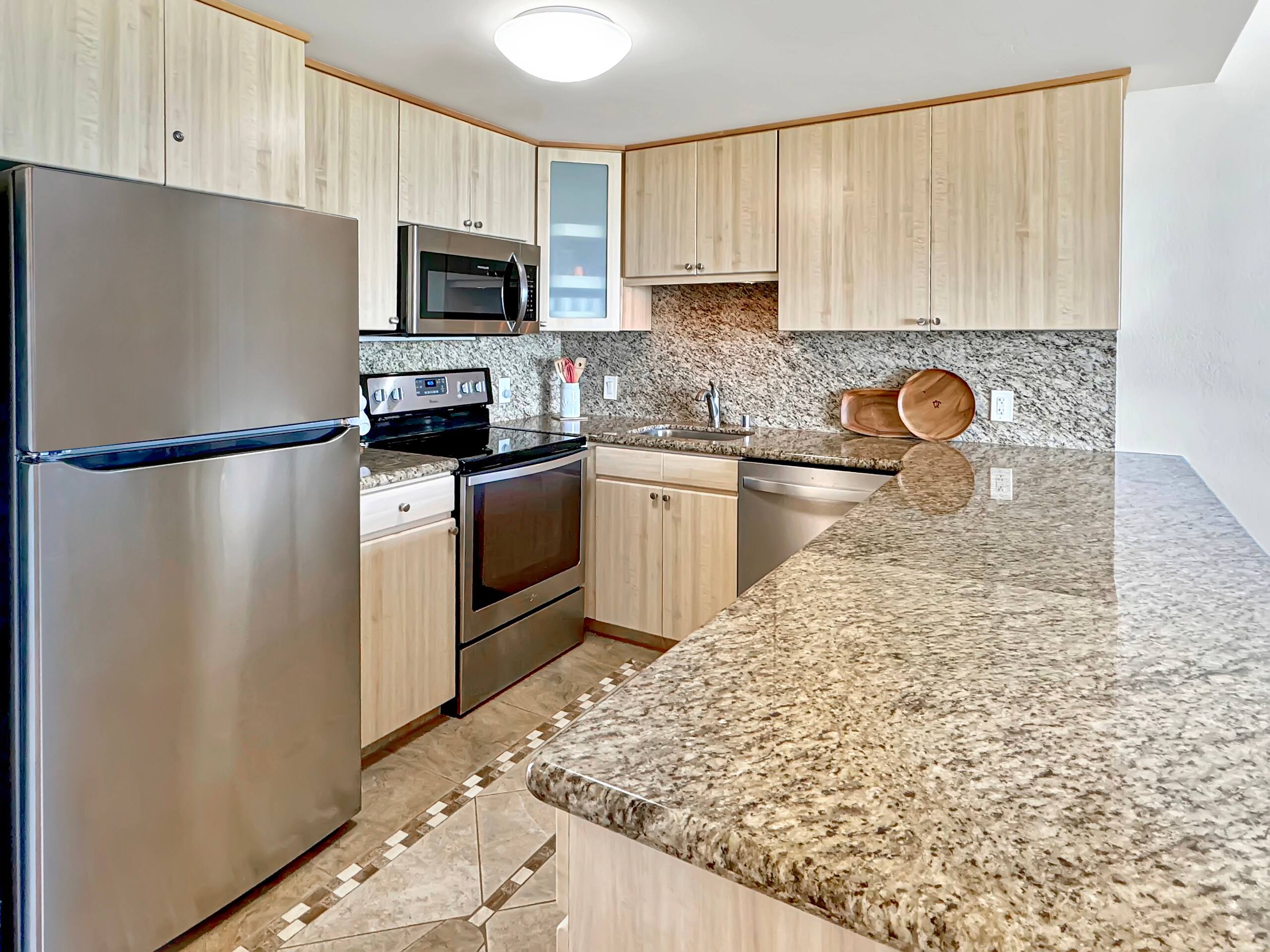 Condo in Kapaa · ★4.95 · 2 bedrooms · 2 beds · 2 private baths - Image 5