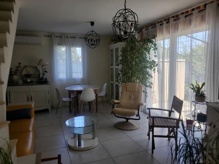 Maison Provençale Avec Jardin - Carpentras