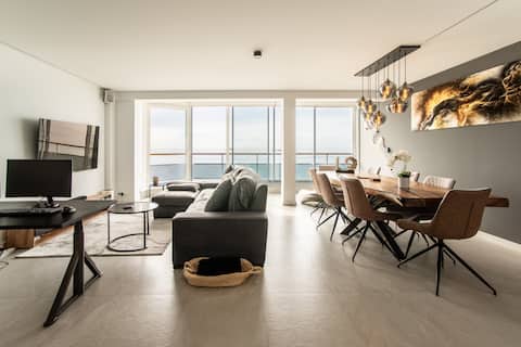 Propiedad de Airbnb exitosa: Stunning 2BR Loft with Breathtaking Ocean Views en Alacant / Alicante