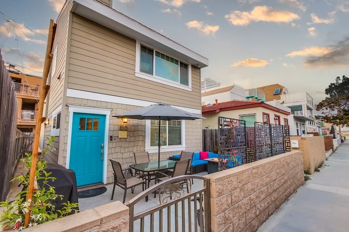 Mission Beach: AC, Fireplace & Free Beach Rentals!