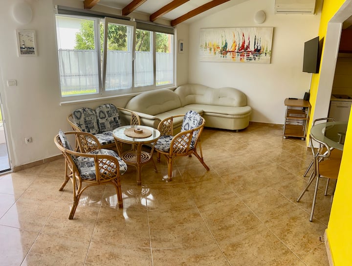 მისაღები სივრცე