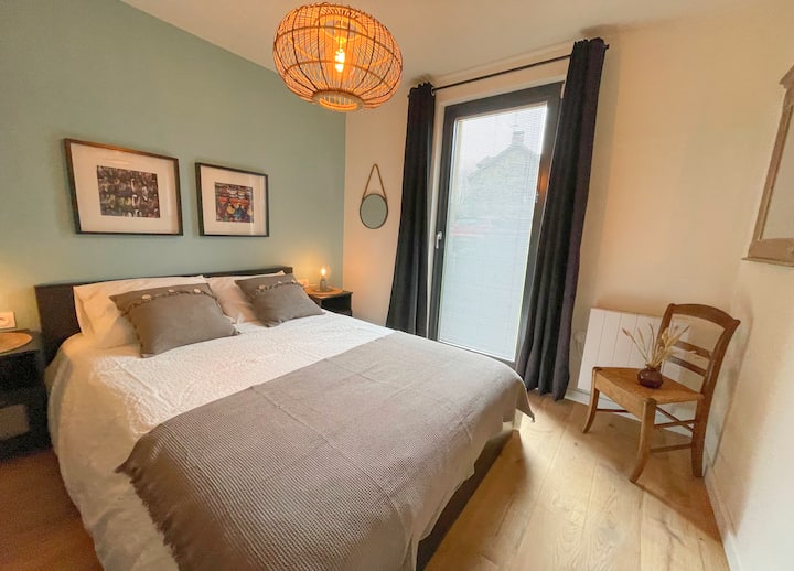 „ლურჯი“ ოთახი