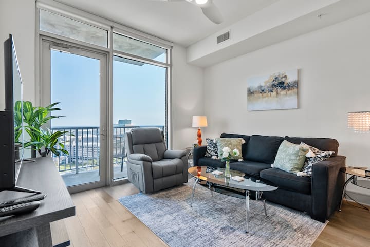 One Bedroom Walking From Tmc W/shuttle Servicea1 - Bellaire, TX