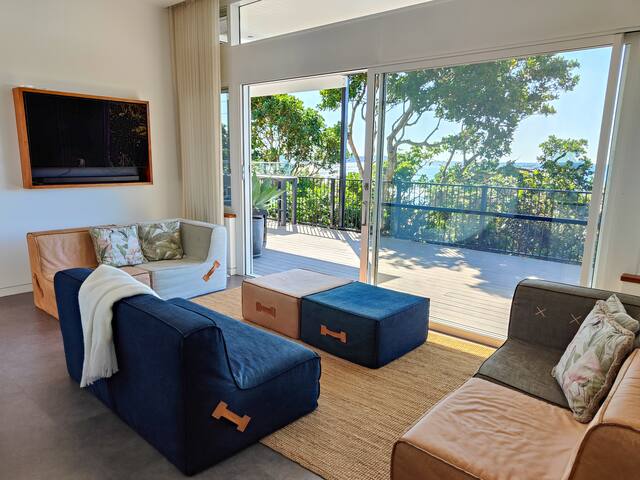 The Pool House – 3 bed 3 bath, ocean views, pool gallery image 5