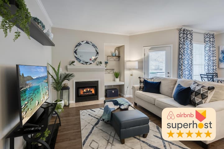 Stylish 2/2 Apartment With Private Garage - Rocklin, CA