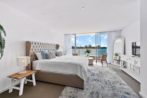 Top performing Airbnb: Foreshore Bliss in Mandurah