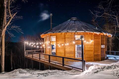 Shenandoah Yurt: Hot Tub~Wood Stove~WiFi~EVcharger