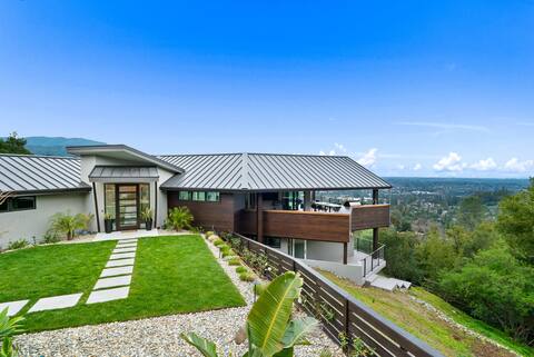 Modern oasis w/ pool & expansive views of the Bay