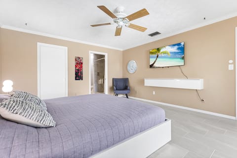 Comfy Home w/ Heated POOL ~ Great Location & Clean