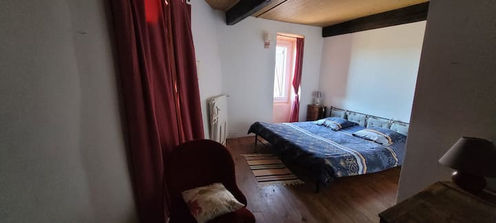 Spálňa2      - 1. poschodie